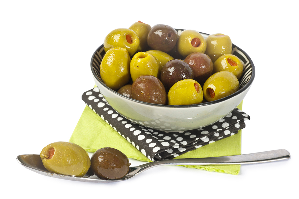 Mix di olive con curcuma